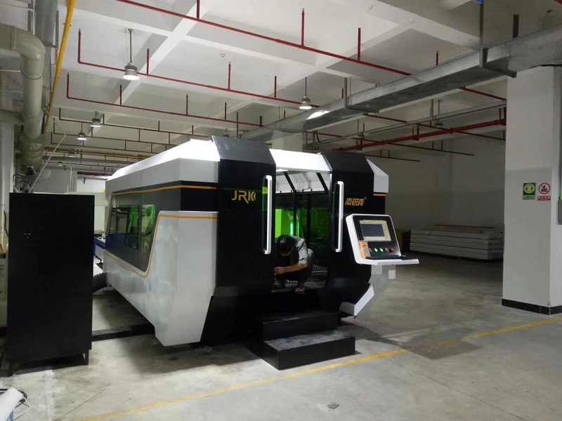 光纖激光切割機技術(shù)革新得到廣泛應用