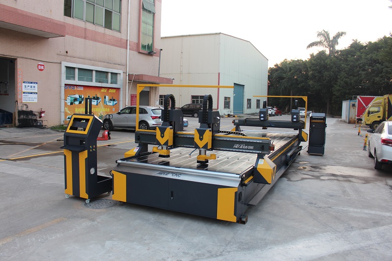 鋁單板雕刻機安全操作要注意10點(diǎn)