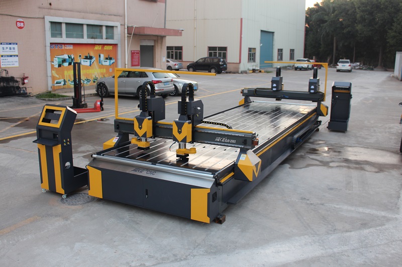 2021年鋁板加工中心趨勢越來(lái)越旺